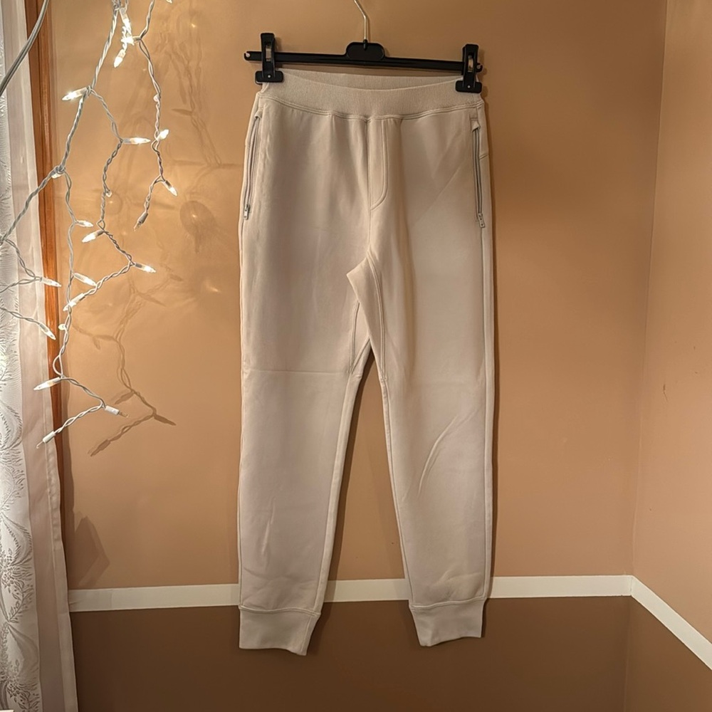 Uniqlo sweatpants size 13